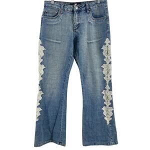 Luxury Blues Women Size 12 Blue Lace Appliqué Flared Jeans Cotton Blend Preowned